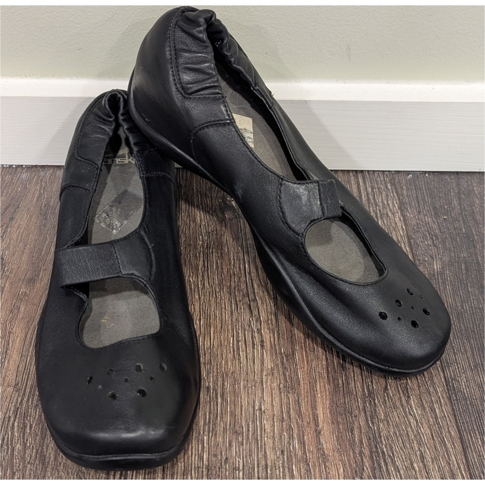 Dansko Black Leather Mary Jane Ballet Wedges Size 8